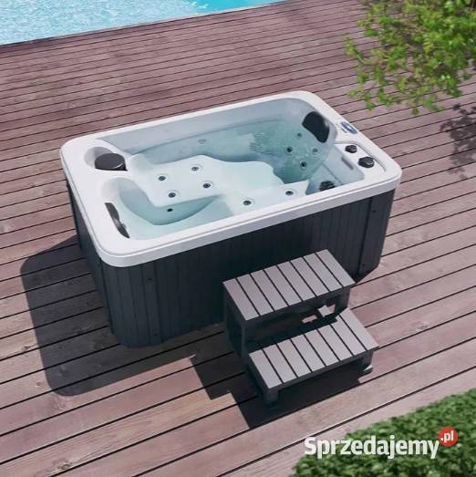Jacuzzi wanna zewnętrzna masaż basen pokrywa LED Świebodzin