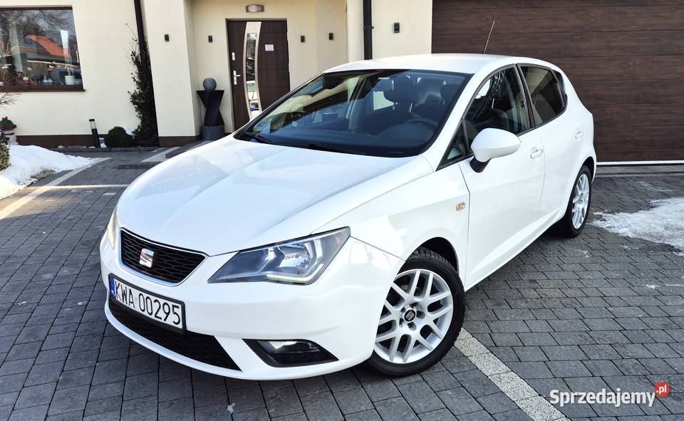 SEAT IBIZA Nowy model Ładna biała LED