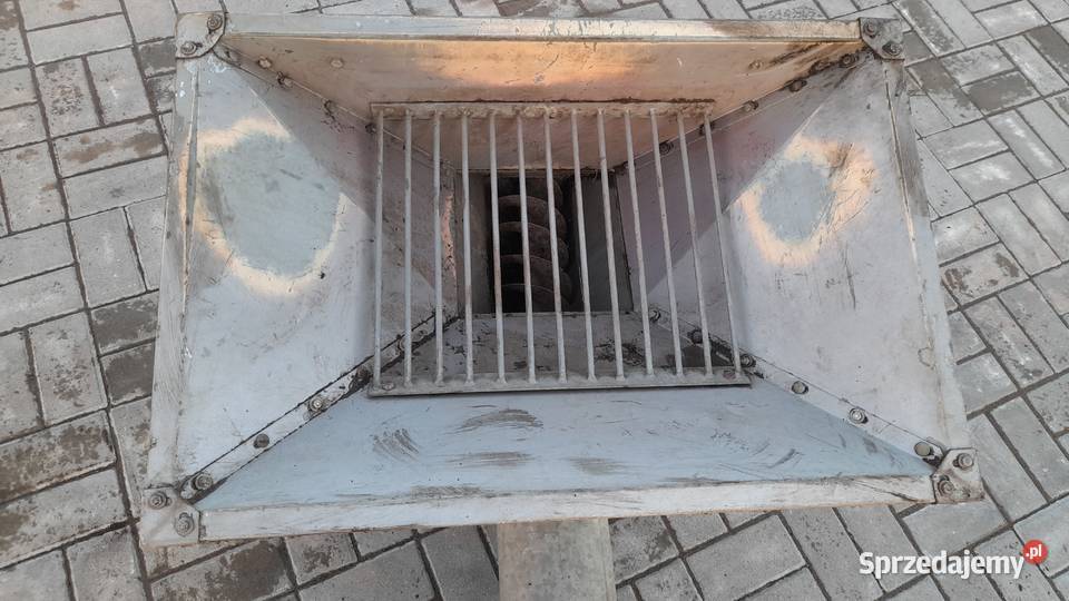 Żmijka do zboża z koszem zasypowym napęd Lubień Kujawski sprzedam