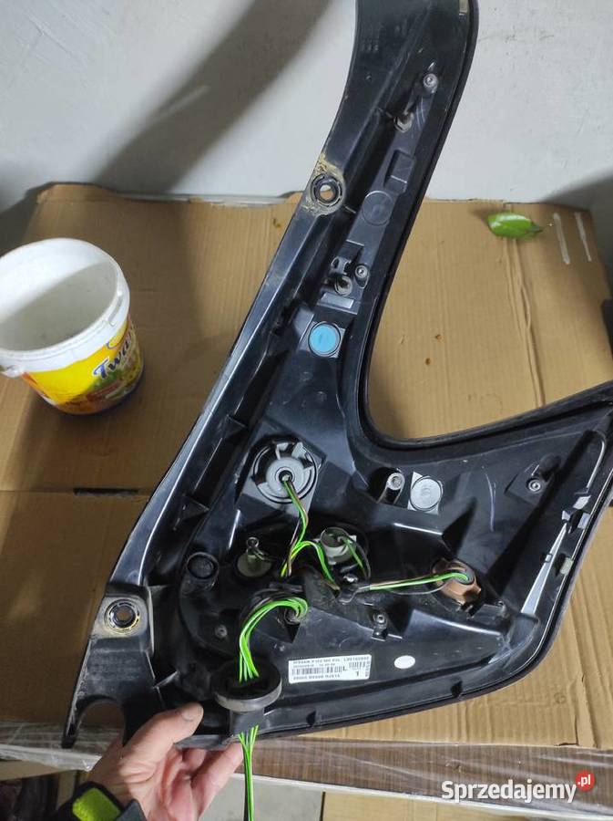 Lampa tył Nissan Juke I lift F15 Oświetlenie sprzedam