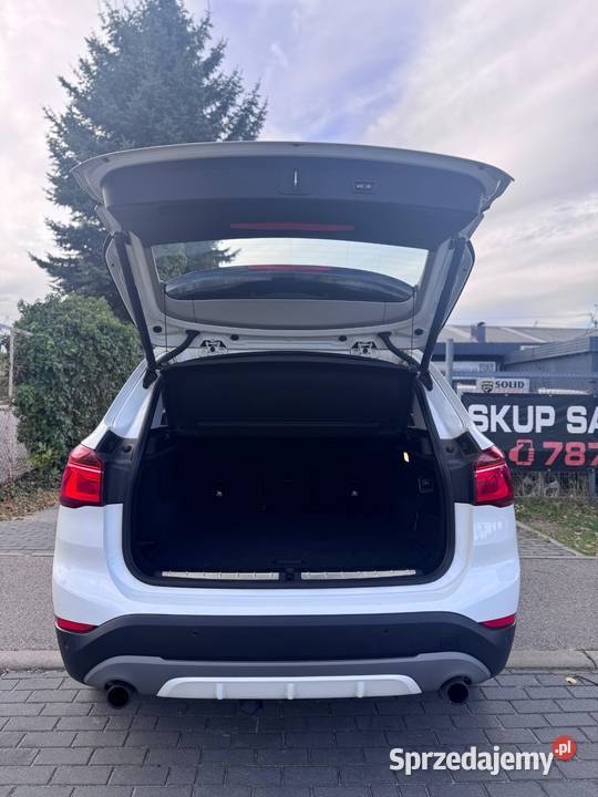 BMW X1 F25 20 XDRIVE D 2016 Zadbany Klimatyzacja autoalarm śląskie Częstochowa