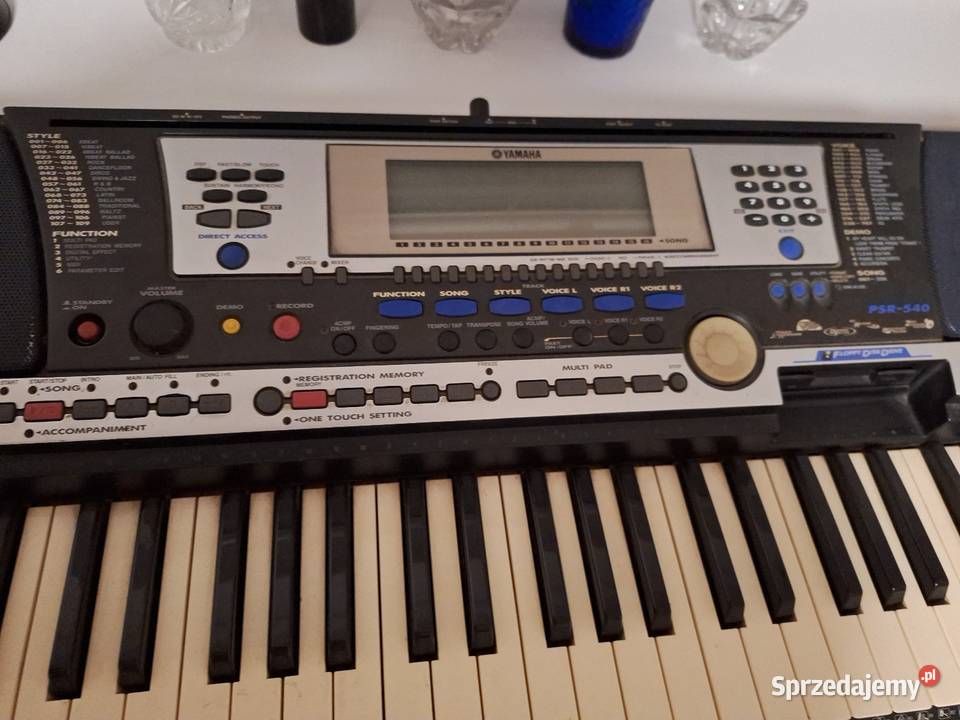 Sprzedam keyboard Yamaha PSR 540 Chojnice
