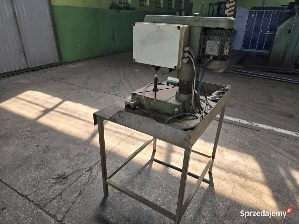 Pneumatyczna nitownica radialna BRCKER PN 200 9 Biskupice sprzedam