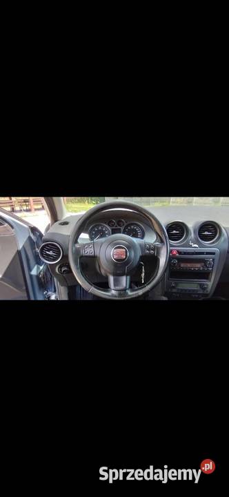 SEAT IBIZA SPORT 14 16V 100 benzyna benzyna Oleśnica