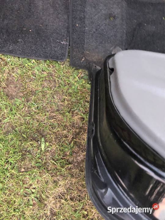 Drzwi prawy tył Nissan Primera P11 FL kolor ZK11 części blacharskie mazowieckie Radom
