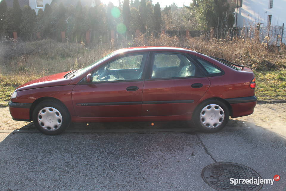 Renault Laguna 1 18 16v z 2000 roku zdrowa zmieniarka CD Warszawa