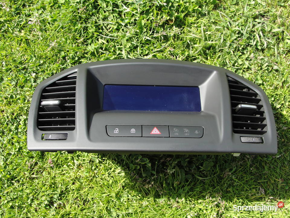 KRATKA NAWIEWU WYŚWIETLACZ OPEL INSIGNIA A osobowe Dąbrowa sprzedam