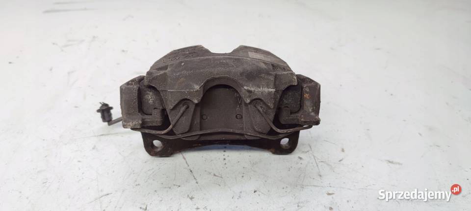 ZACISK HAMULCOWY LEWY AUDI A4 B9 A5 8W05 0315 Zaciski i jarzma Przystajń