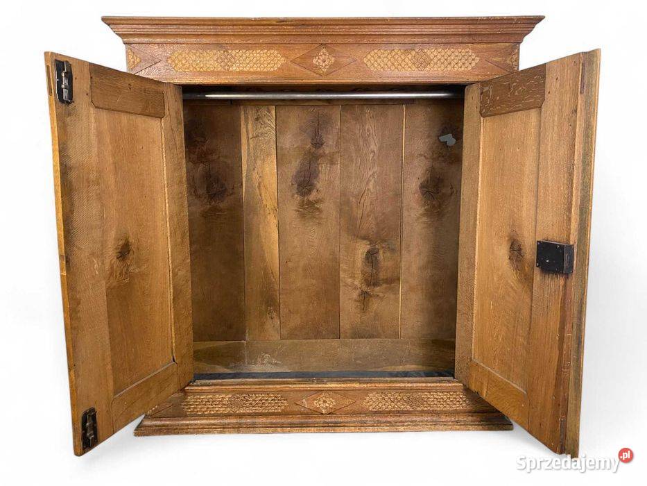Stara rzeźbiona szafa dwudrzwiowa z litego Gryfice sprzedam