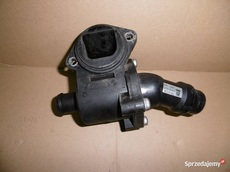 termostat obudowa termostatu TM6109 vw passat b6 Szczecin