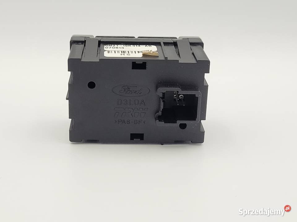 PRZYCISKI PODGRZEWANIA FOTELI FORD MONDEO MK4 osobowe