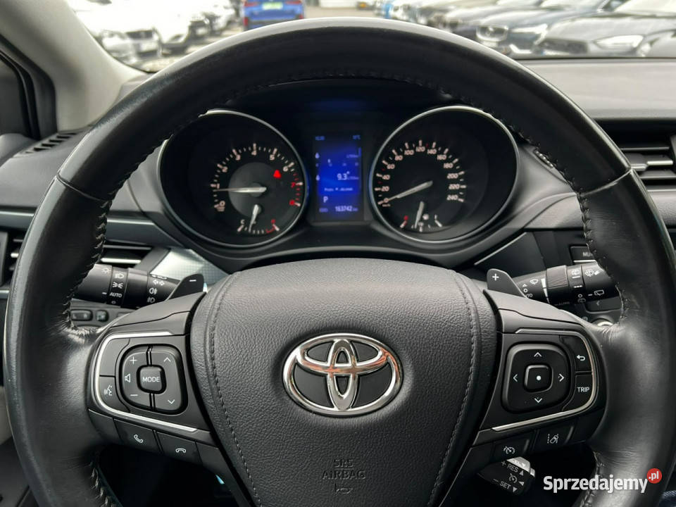 Toyota Avensis 18i 147 Automat Zarejestrowany wielkopolskie