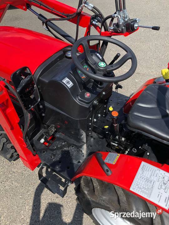 NOWY traktor VST Fieldtrac 927 z ładowaczem VST Tillers Wisznia Mała sprzedam