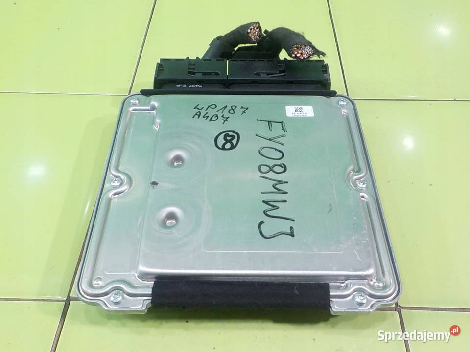 AUDI A4 B7 20 TDI AUT 08r SEDAN 4D sterownik Czujniki i sterowniki Suków