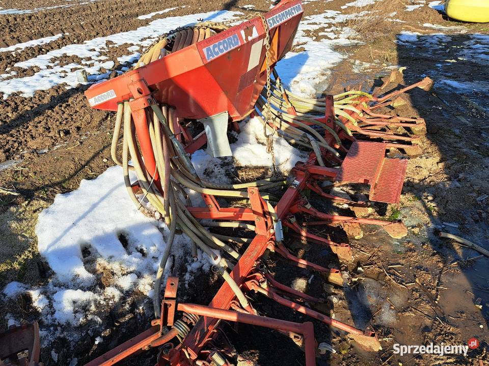 Siewnik Accord części sprzedam