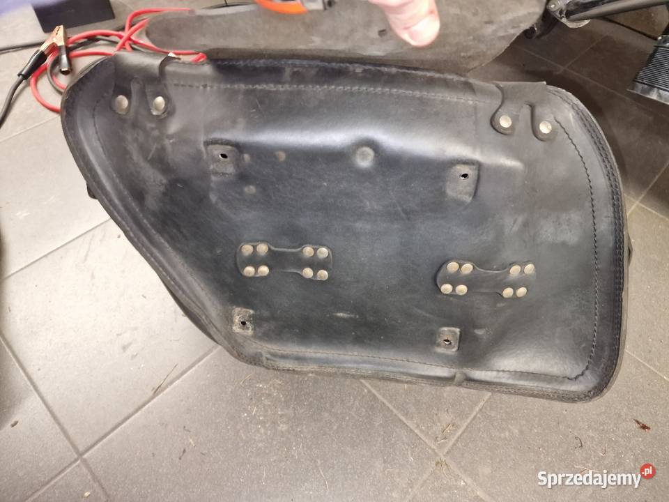 Kufer sakwa torba skórzana motocyklowa prawa Wałbrzych