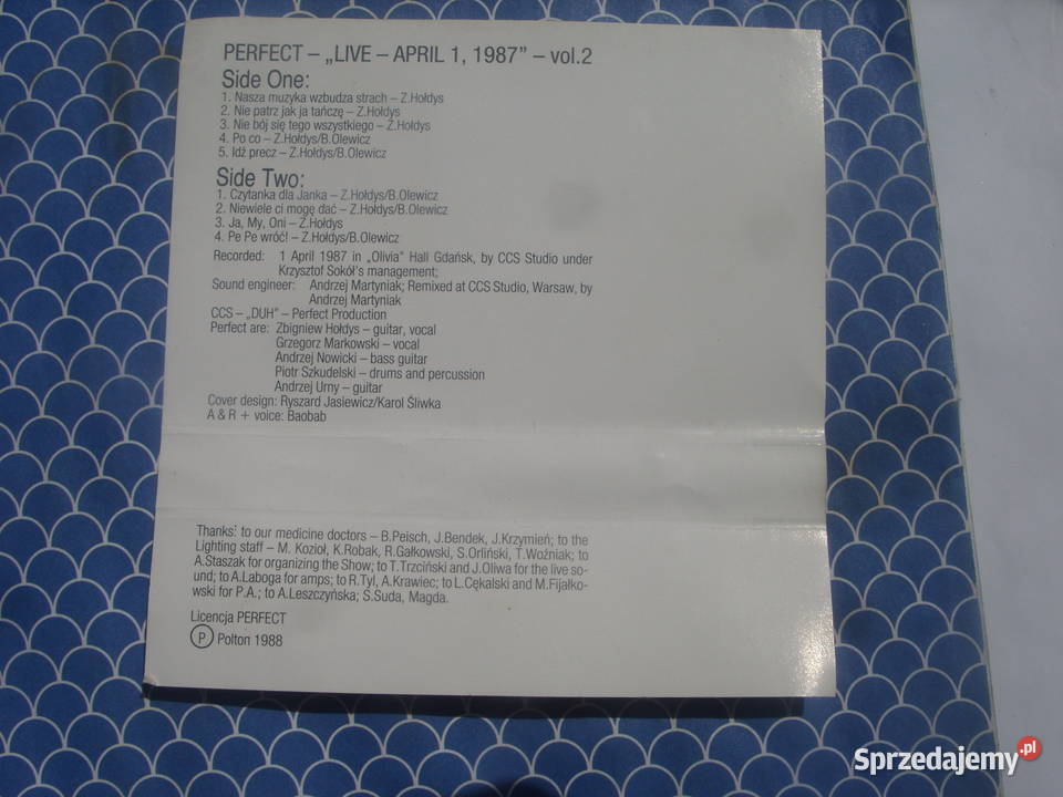 Kaseta PERFECTLIVE APRIL VOL 2 1988 Płyty i kasety Wołów sprzedam