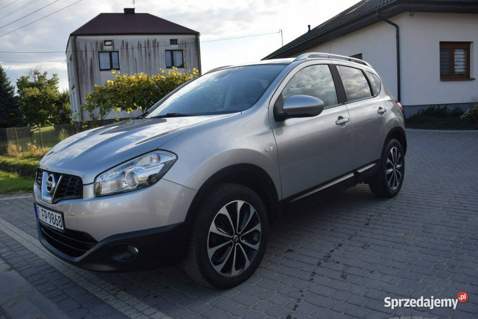 Nissan Qashqai 20B Navi Kamera Panorama Hak 155 serwisowany w ASO Majdan Sieniawski