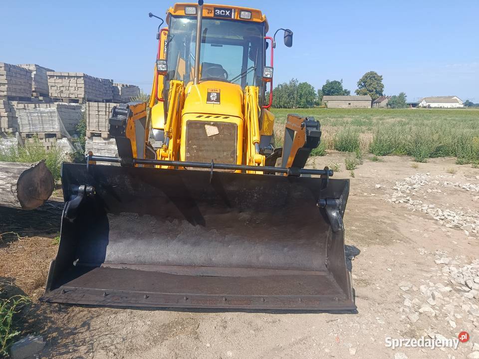 Koparkoładowarka JCB 3CX Rok produkcji 2003 Płock
