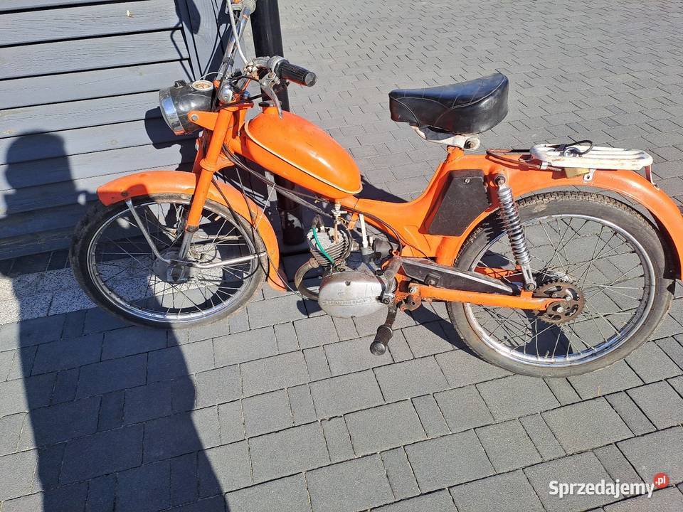 Sprzedam komara benzyna Bujak