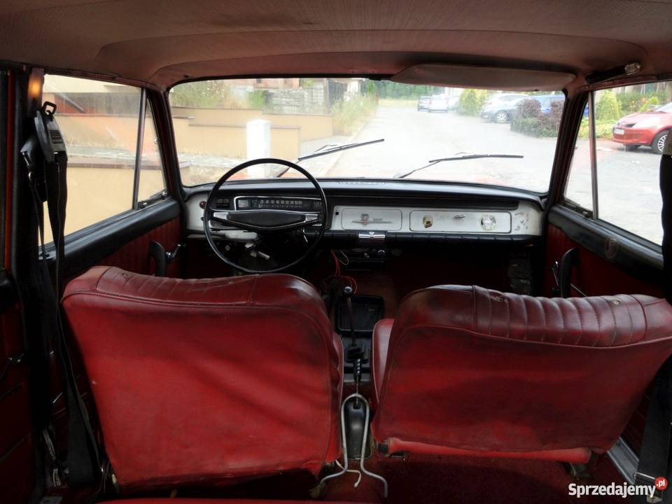 Polski Fiat 125p 1300 74 winylowy dach uszkodzony wielkopolskie Poznań sprzedam