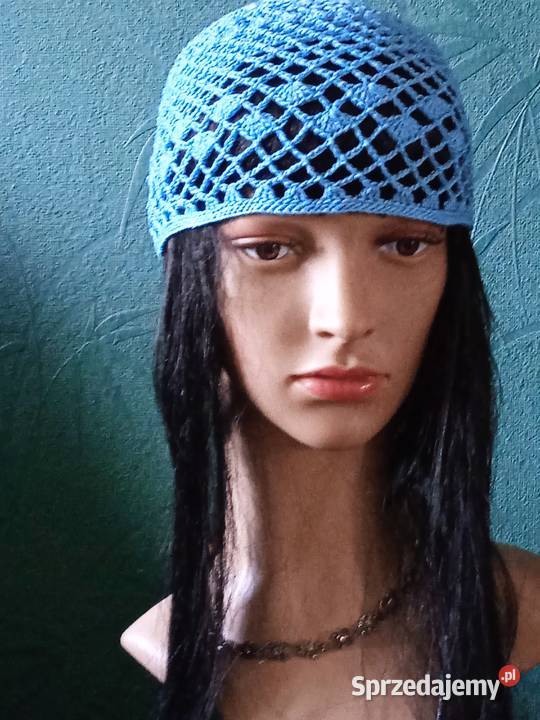 BŁĘKITNA BAWEŁNIANA AŻUROWA CZAPECZKA Piła sprzedam