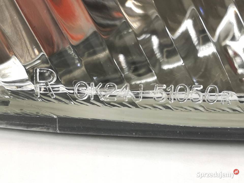 KIERUNKOWSKAZ PRAWY PRZÓD KIA SHUMA 19972004