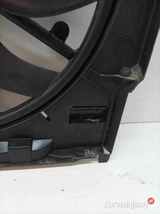 WENTYLATOR CHŁODNICY 30 D 7795757 Bmw X5 II Układ chłodzenia