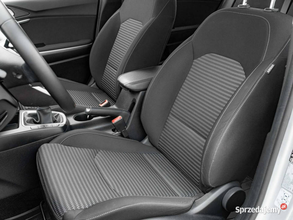Kia Ceed GD4E96315 TGDI M 2 stref klima Kcof manualna Pępowo