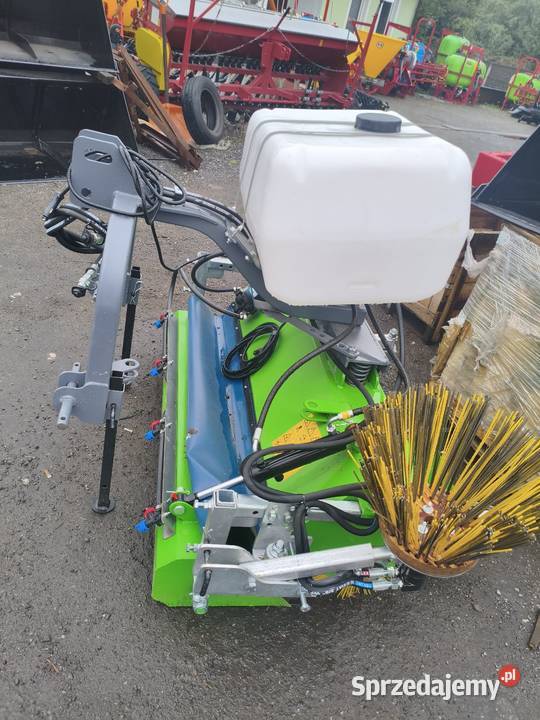 Zamiatarka Uliczna IGA firmy ABRA Zamiatarki Łódź