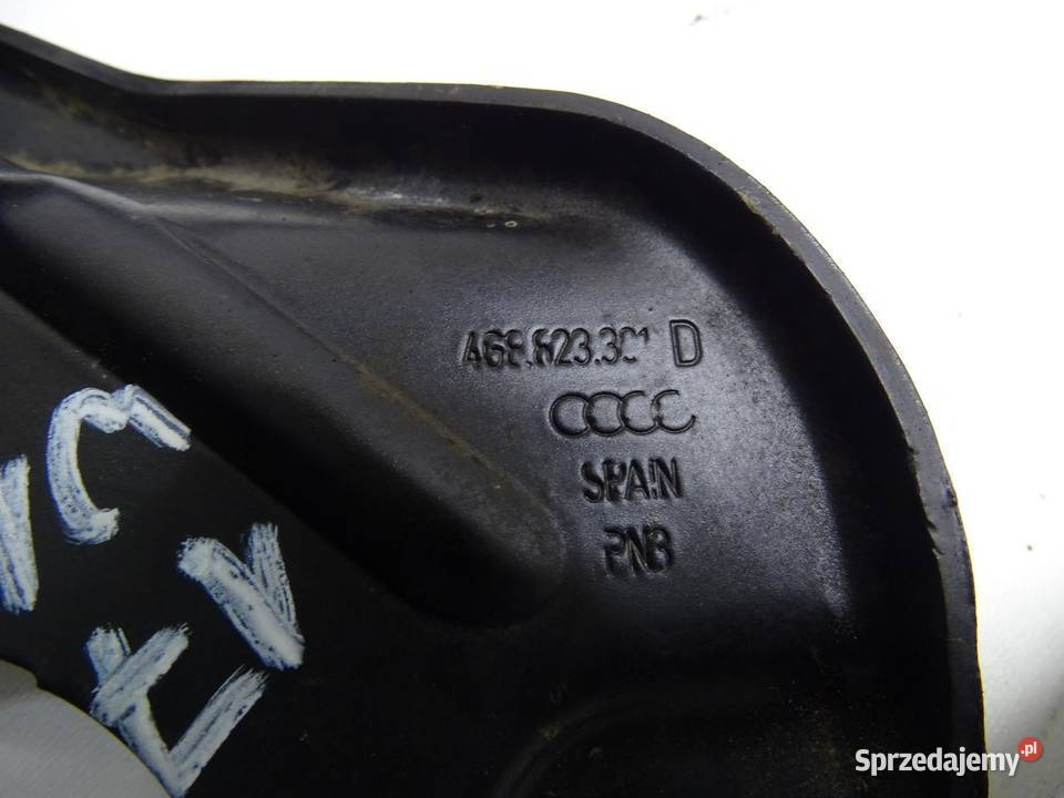 ZAWIAS ZAWIASY MASKI KOMPLET 4G8823301D AUDI A6 osobowe sprzedam