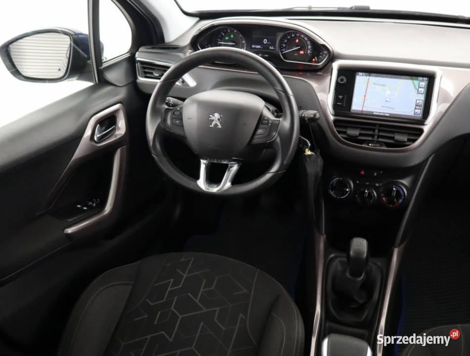 Peugeot 2008 16 VTi isofix Bielany Wrocławskie