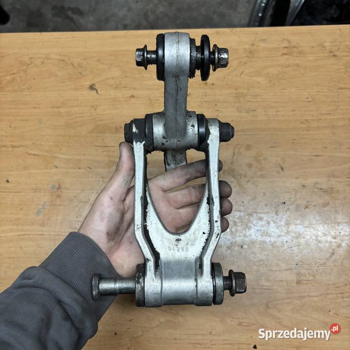 Kiwak łącznik wahacza Suzuki RM 125 250 19931995