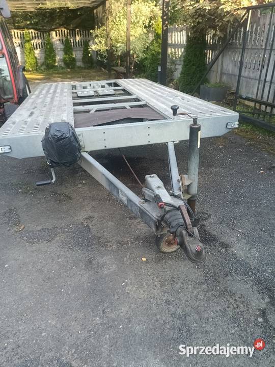 Sprzedam przyczepę laweta Boro 2200kg
