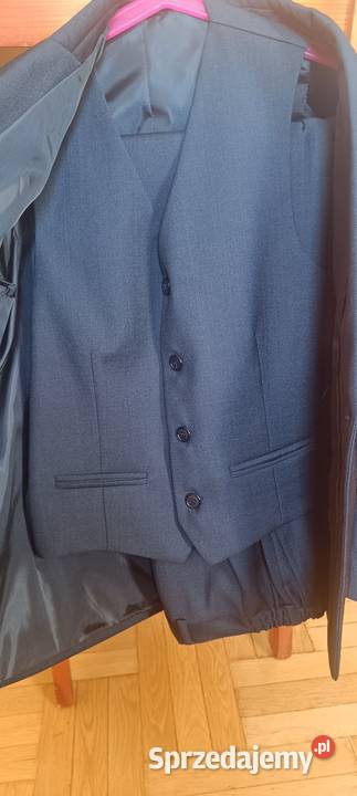 Garnitur do komunii 146 Warszawa