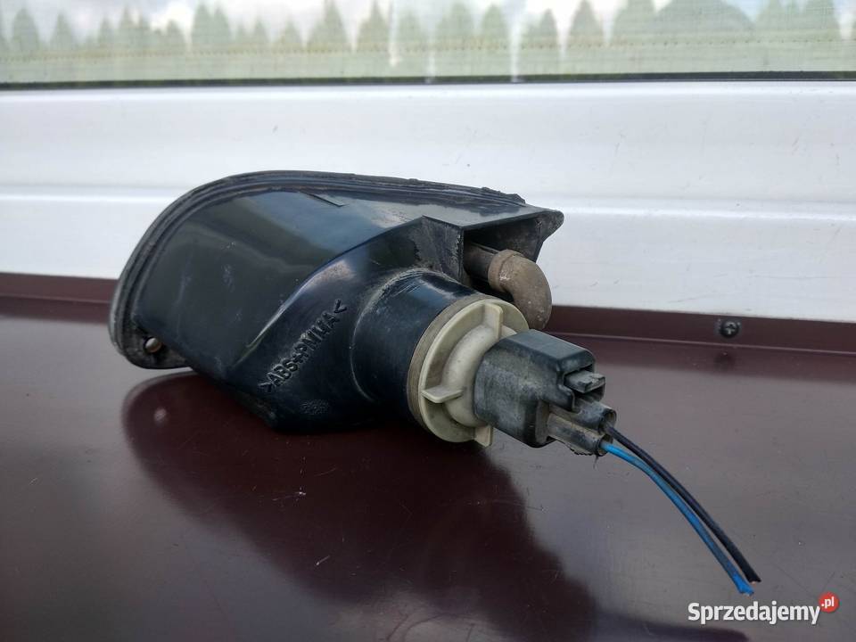 Ford Focus MK1 przedlift kierunkowskazy przednie Sieradz