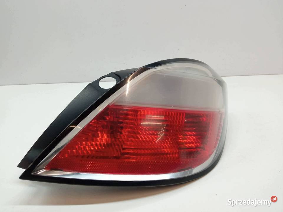 LAMPA TYŁ 5D HB PRAWA 342691834 Opel Astra III Lampy tylne