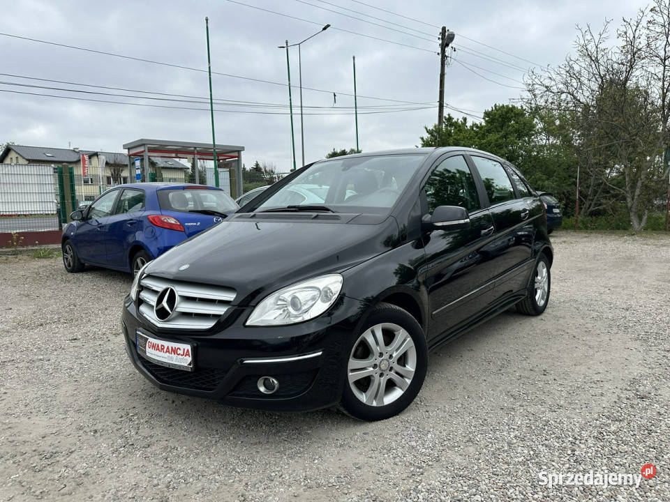 Mercedes B 180 B 180CDIManualHAKAuto lakier metallic Warszawa