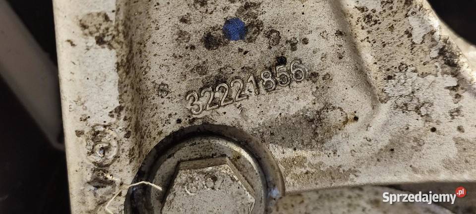 VOLVO XC40 ZWROTNICA LEWY PRZÓD 32221856 osobowe Zwrotnice sprzedam