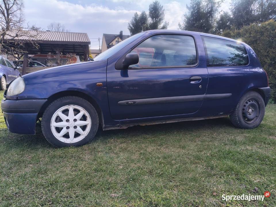 Clio 19 DTI OC do 0127r Brak PRZEGLĄDU jeździ Hatchback Zawiercie sprzedam
