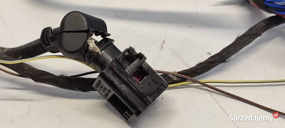 VW TIGUAN II WIĄZKA KOMORY SILNIKA 2020 15 TSI sprzedam