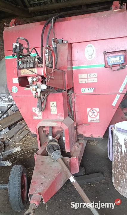 Wóz paszowy cztero ślimakowy poziomy firmy zago opolskie Opole