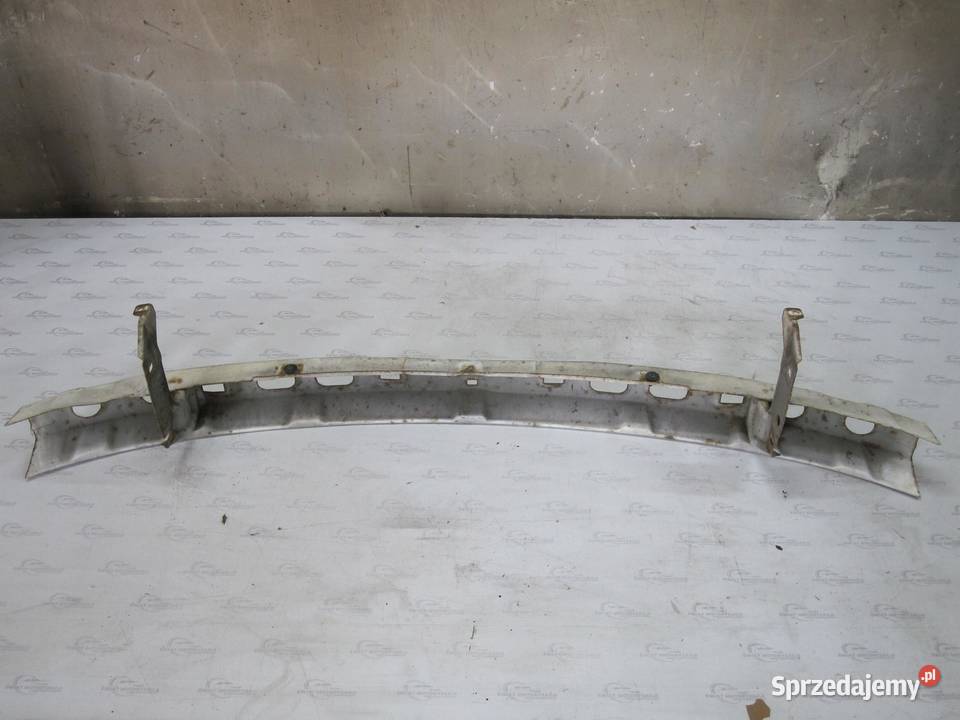 NISSAN VANETTE E 02r belka zderzaka tył