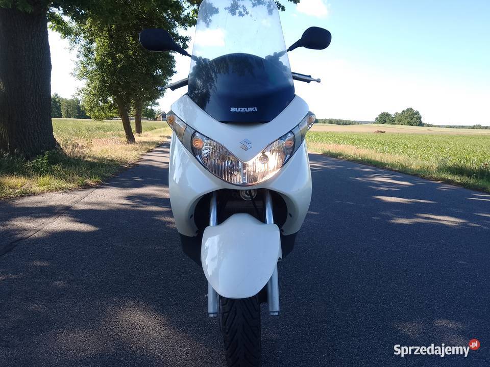 Maxi Skuter Suzuki Burgman 125KuferNiski kufry Suzuki