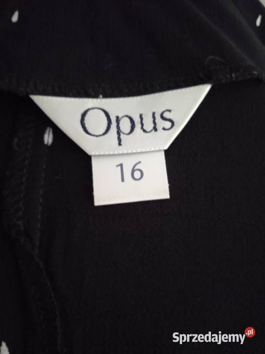 DŁUGA CZARNA SUKIENKA Z ŻORŻETY W KROPELKI OPUS Groszki Piła