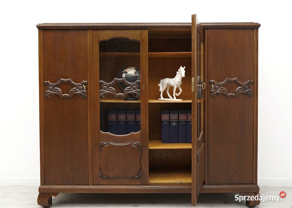 Zabytkowa biblioteka z lat 20tych w stylu wielkopolskie Jerka