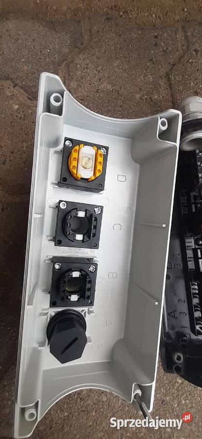 Kaseta sterująca z przyciskiem awaryjnym SIEMENS Mała Wieś