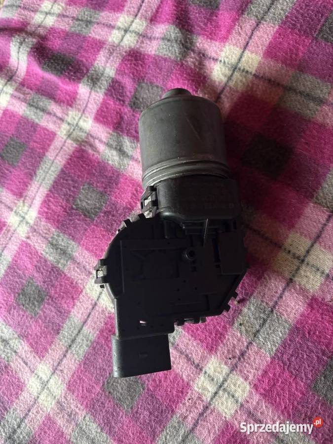 silniczek elektryczny wycieraczek volkswagen vw Rok produkcji 2001 wielkopolskie Krajenka