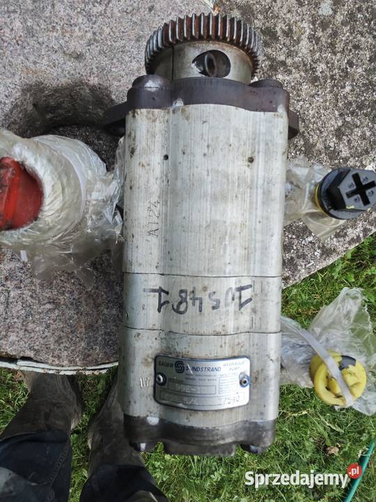 pompa hydrauliczna c20564l 37540 warmińsko-mazurskie Dubeninki sprzedam