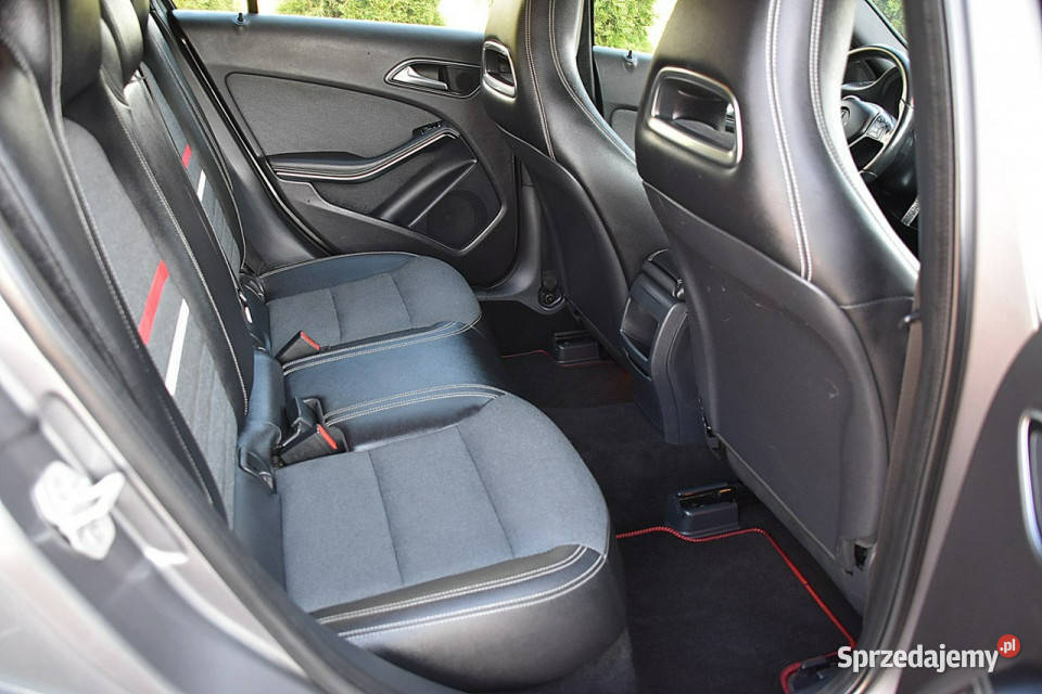 Mercedes GLA 180 118D PółSkóra Navi Xenon Led relingi dachowe mazowieckie sprzedam